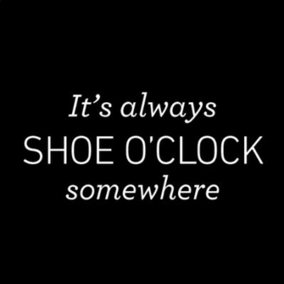 SHOES - Picture 5 of 8